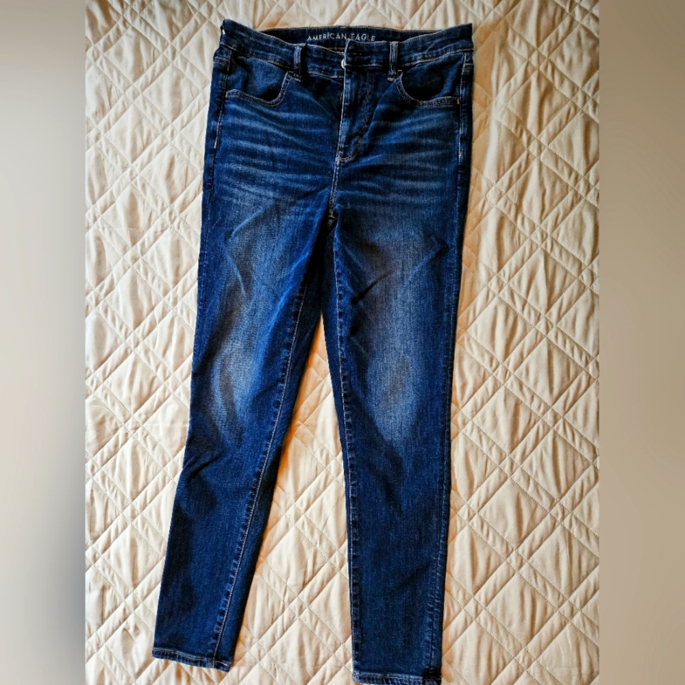 American Eagle High Rise Jegging